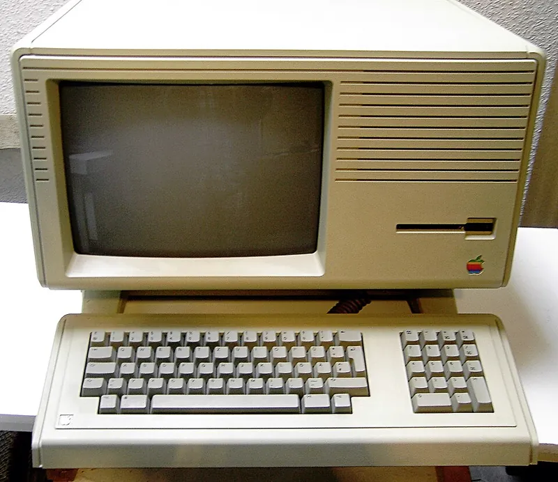 Apple Lisa 2 personal computer