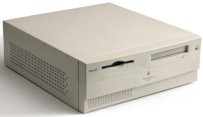 Apple Power Macintosh 4400 personal computer