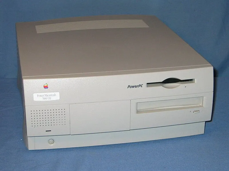 Apple Power Macintosh 7600 personal computer