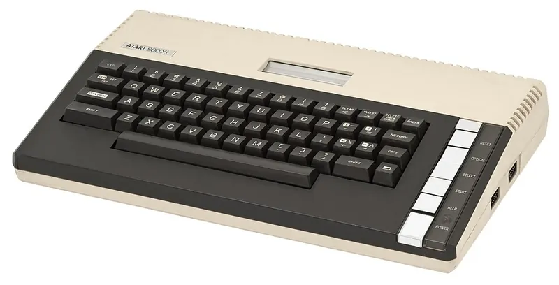 Atari 800XL personal computer