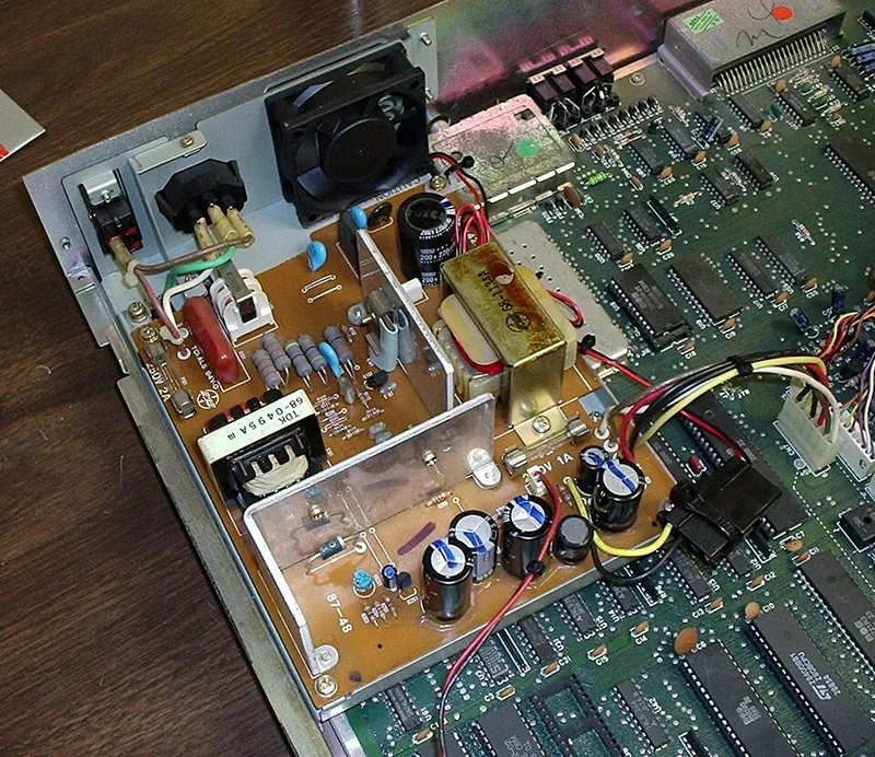 Commodore 128DCR personal computer