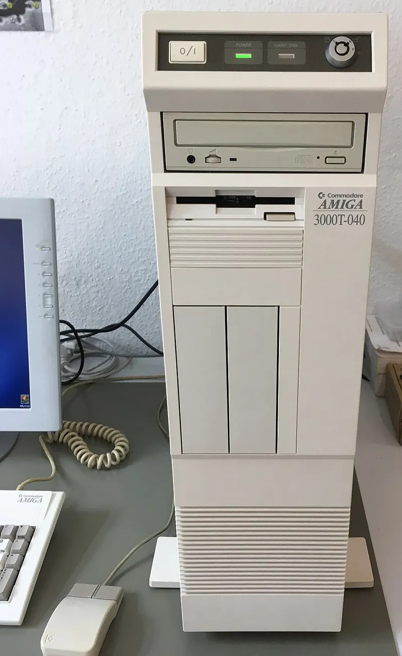 Commodore Amiga 3000T personal computer