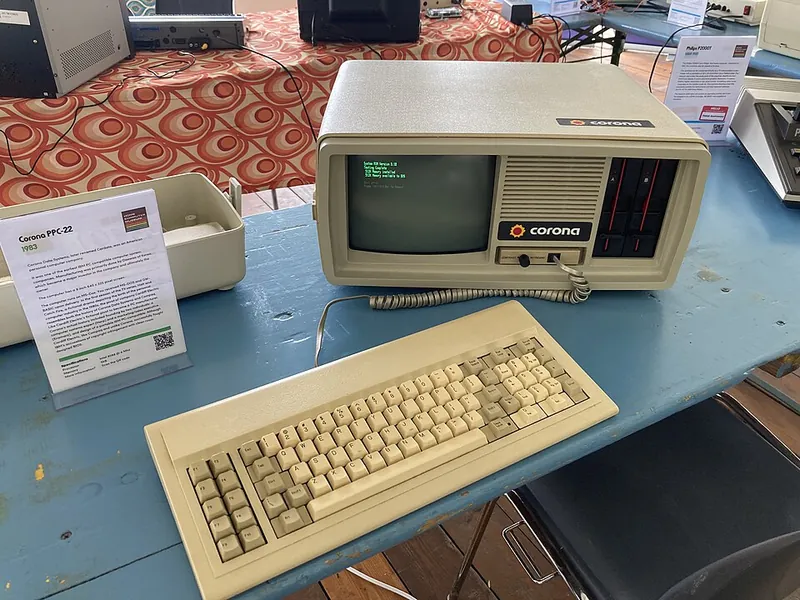 Corona Data Systems PC personal computer