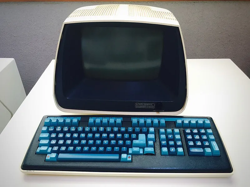 Data General Dasher D400 personal computer