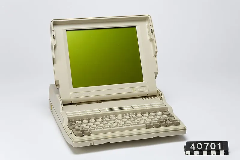 Data General One, Model 2 personal computer