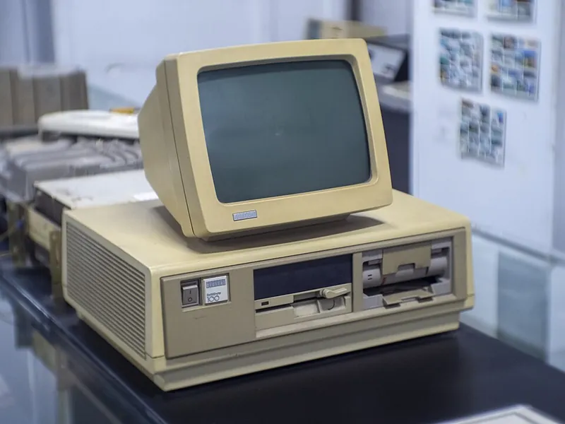 DEC Rainbow 100 personal computer