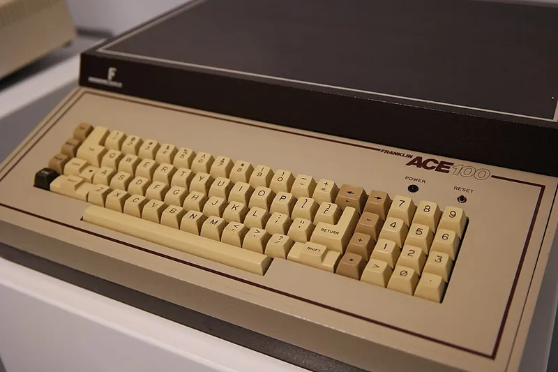 Franklin Computer Corp. Ace 1000 personal computer