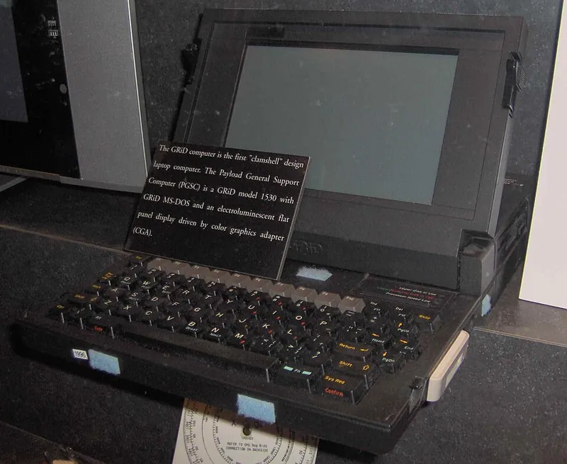 GRiD Systems Corp. GRiDCase personal computer