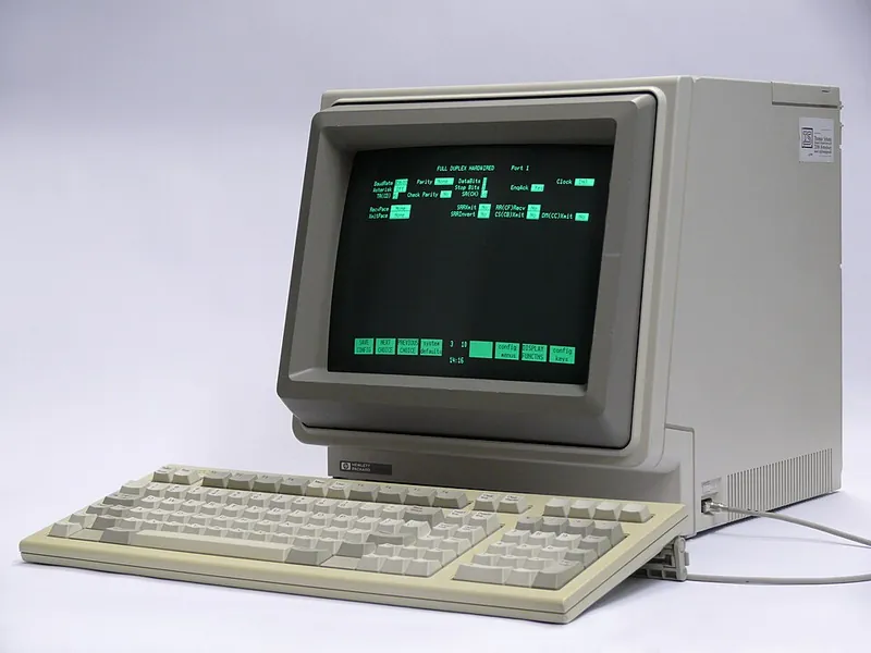 HP 150 personal computer