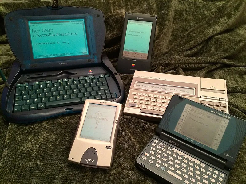 HP OmniGo 100 personal computer