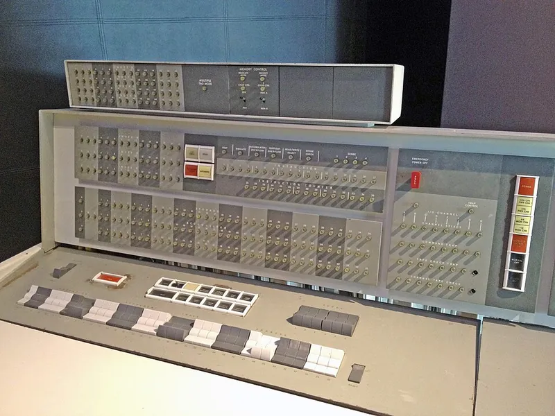 IBM 7090 home computer