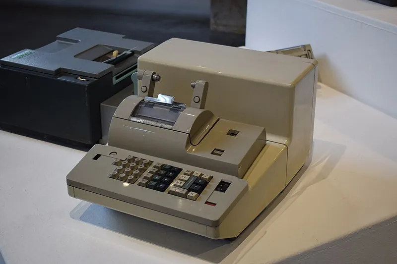 Olivetti Logos 328 home computer