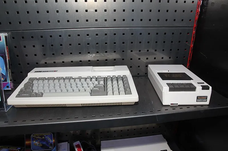 Spectravideo Inc. SV 328 / SVI 328 personal computer