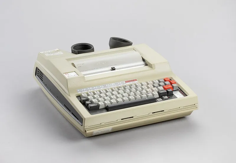 TI Silent 700 personal computer