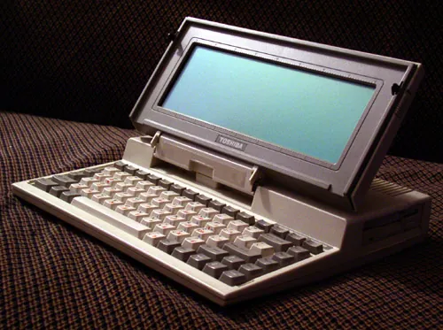 Toshiba T1000 microcomputer