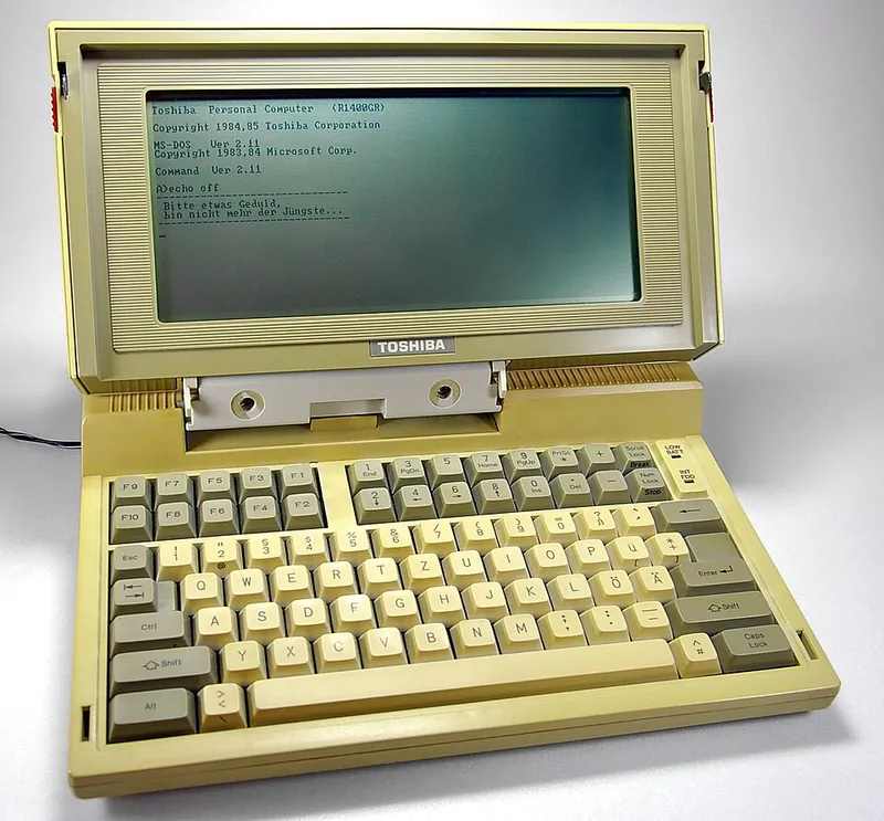 Toshiba T1100 personal computer